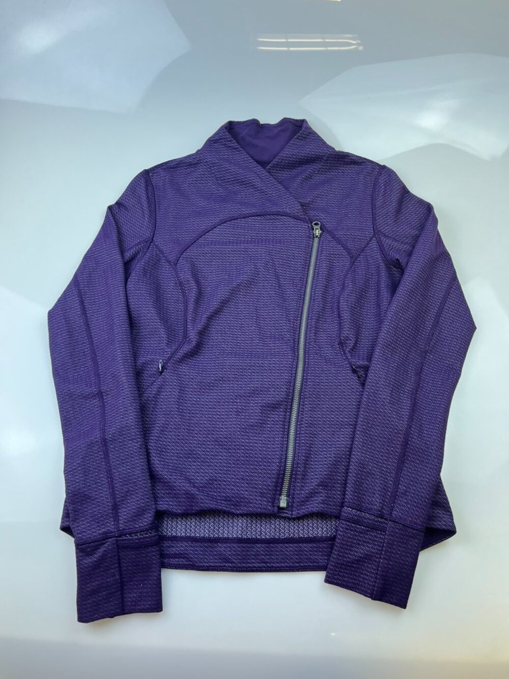 Lululemon Deep Lilac Precision Jacket N255-1